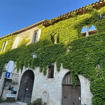 Charmante Petite Maison Avec Vue Panoramique, En Centre Historique, Proche D'avignon, Ancienne, Renovee, Climatisee, Terrasse, Parking Public Gratuit Casa vacanze Villeneuve-lès-Avignon